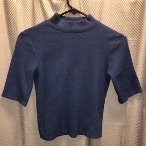 Short sleeve sweater w/ mock turtleneck